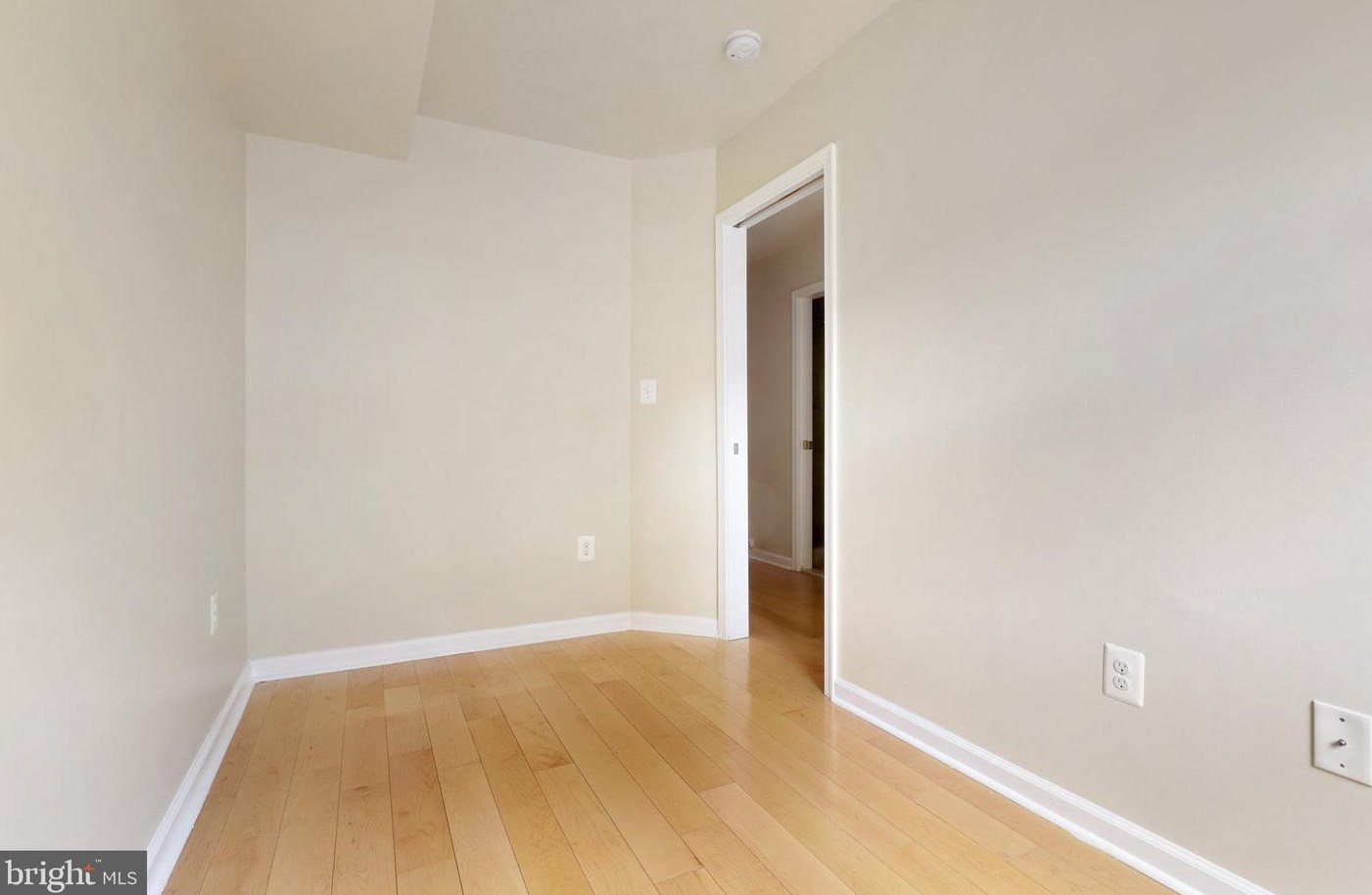 1269 16 St, Washington DC 20002-2555 exterior