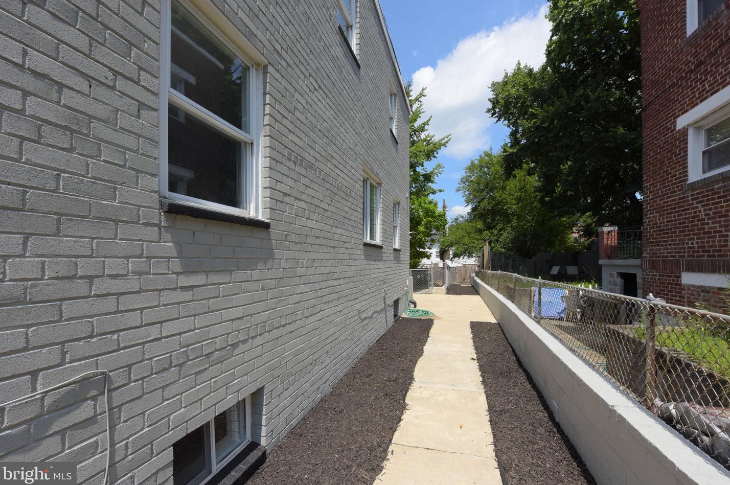 418 Brandywine St, Washington DC  20032-3653 exterior