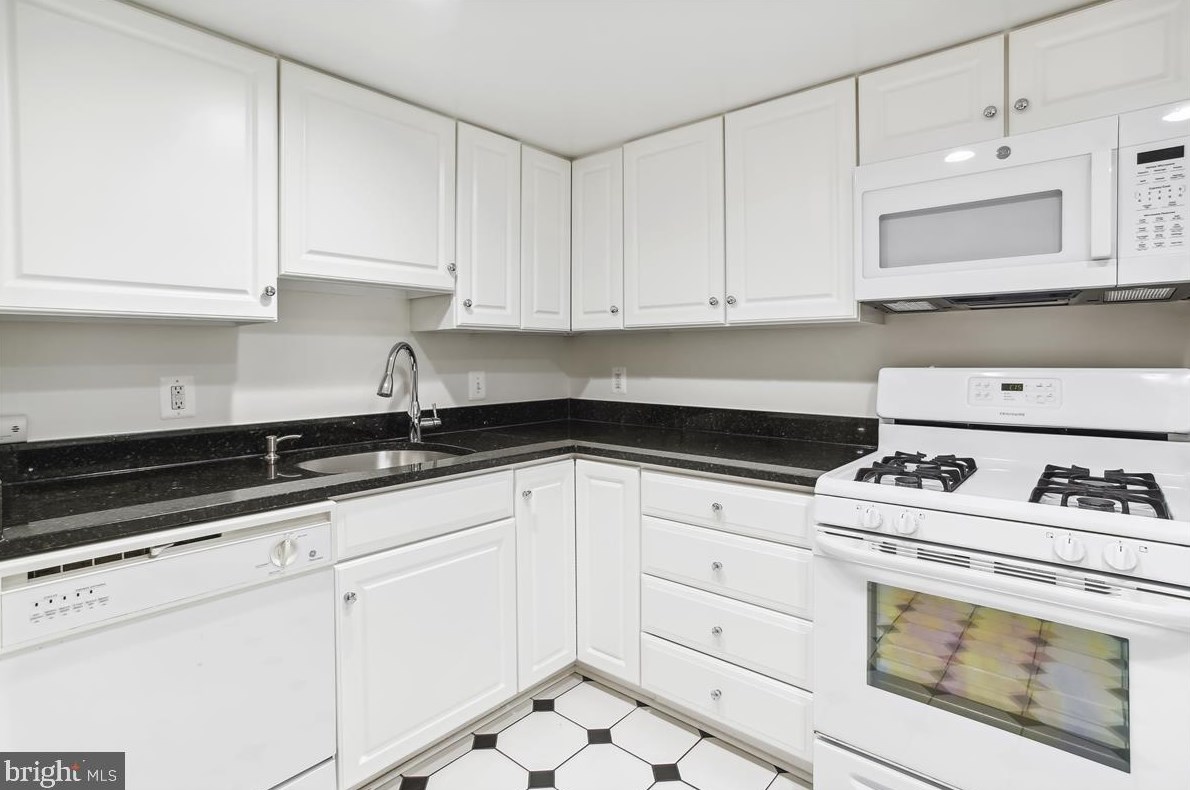 2205 California St Nw #1, Washington, DC 20008