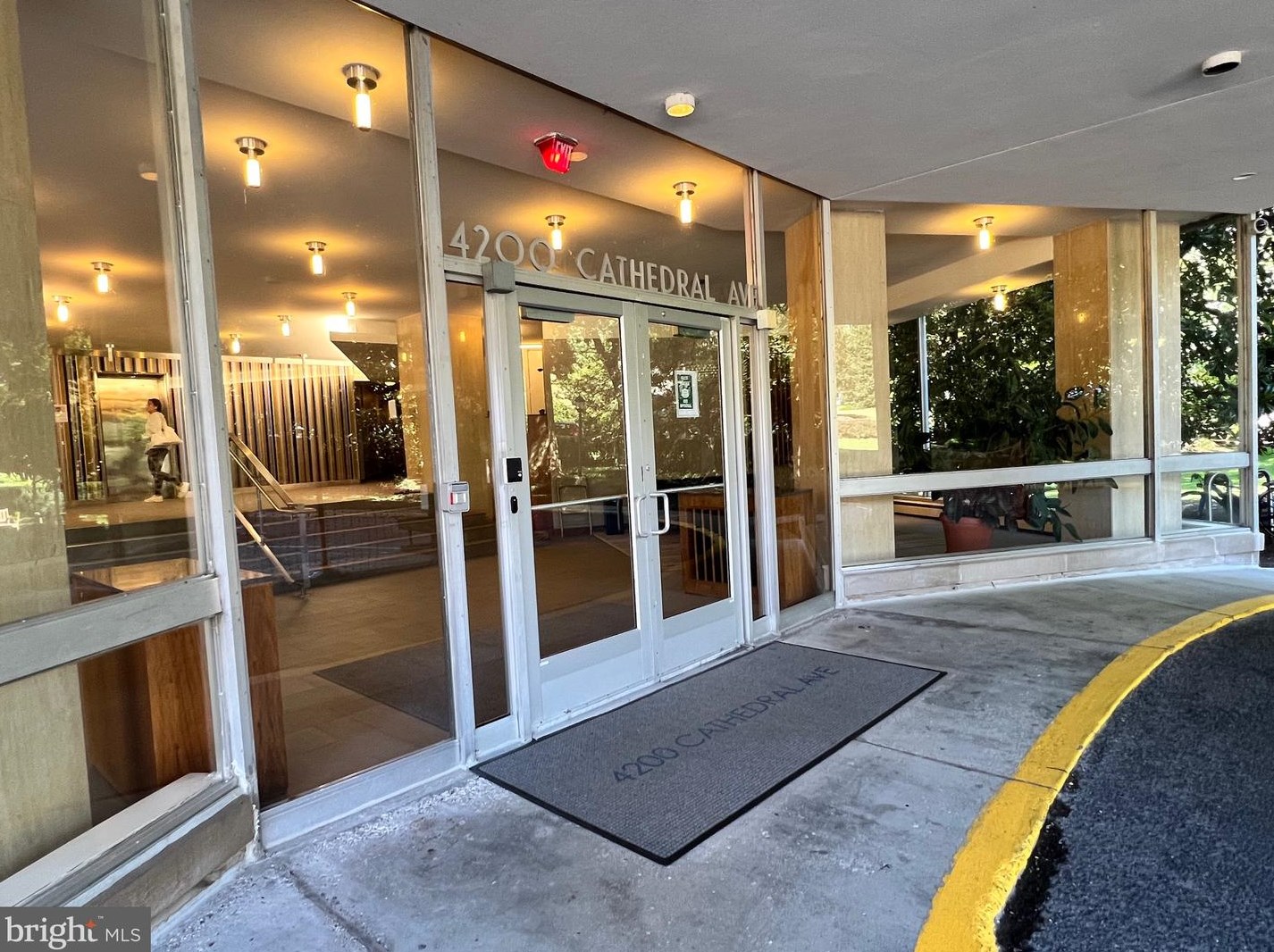 4200 Cathedral Ave Nw #1009, Washington, DC 20016