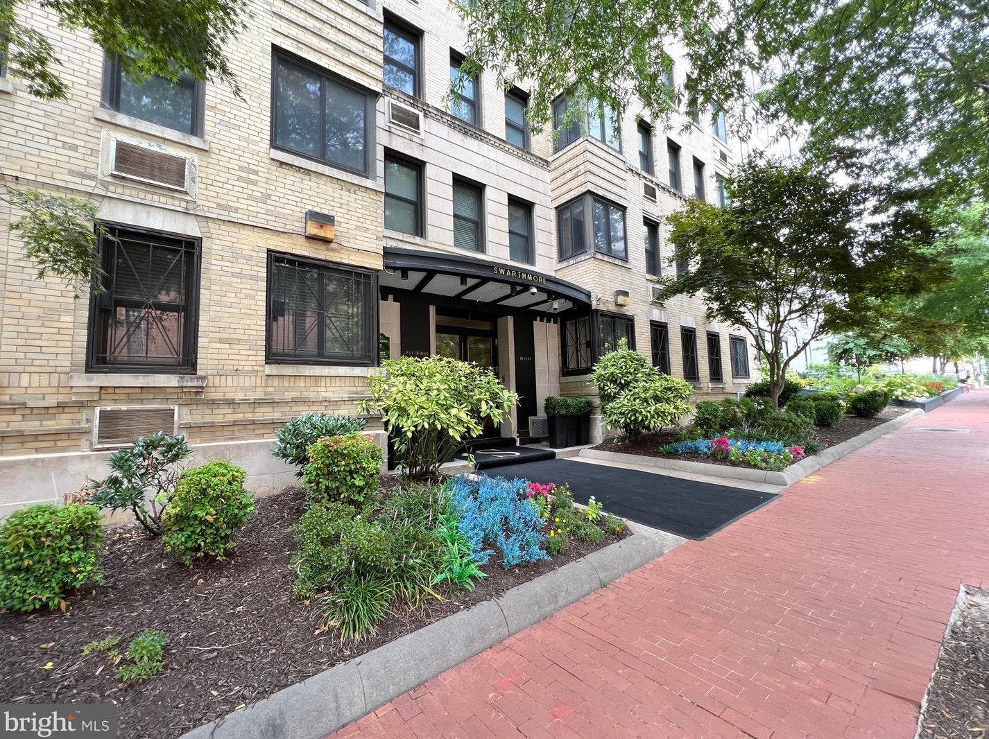 1010 25th St Nw #802, Washington, DC 20037