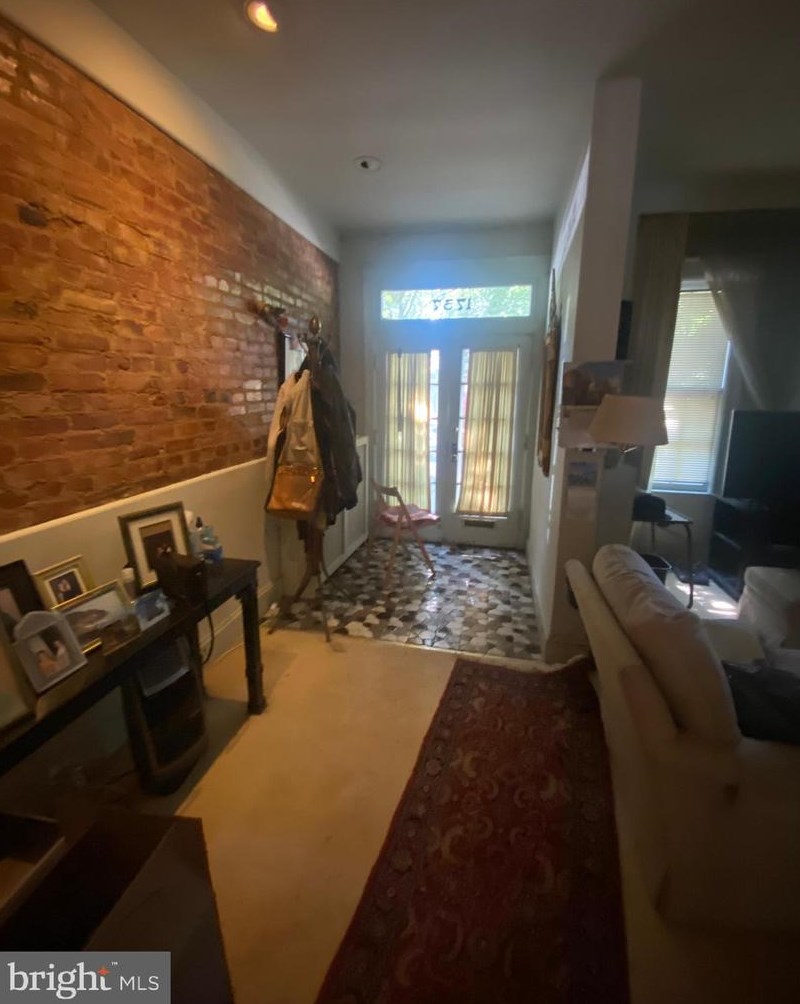 1757 Lanier Pl, Washington DC 20009-2118 exterior