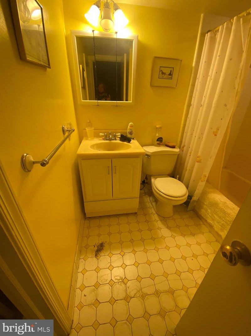 1757 Lanier Pl, Washington DC 20009-2118 exterior