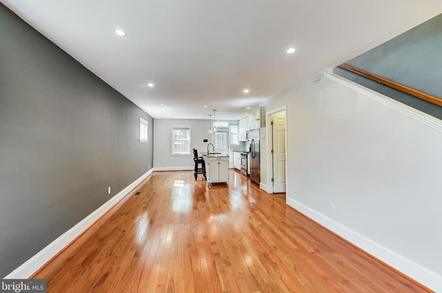 1145 46th Pl Se, Washington, DC 20019