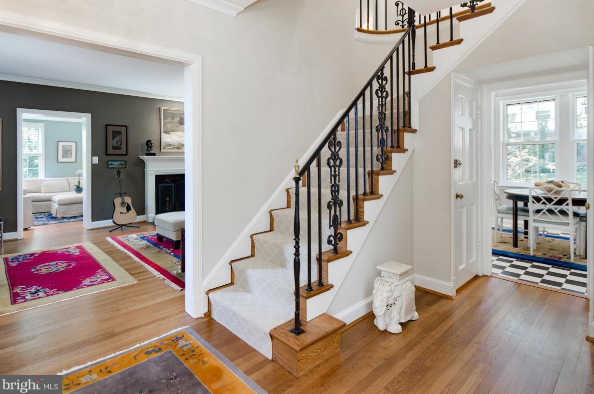 4913 Rodman St Nw, Washington, DC 20016