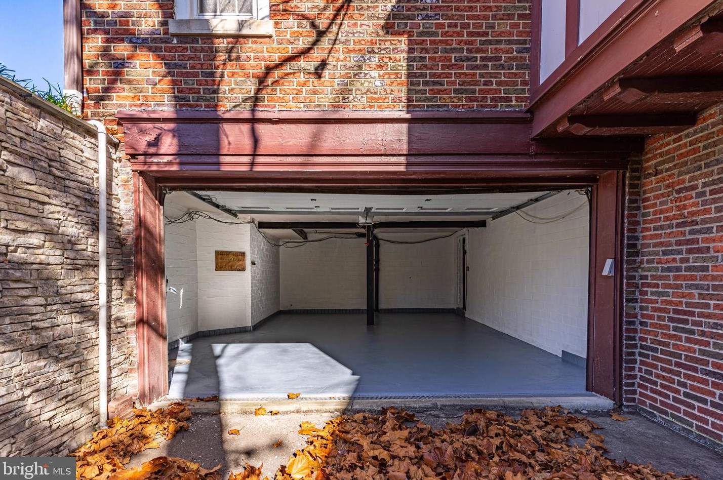 4828 Linnean Ave, Washington DC 20008-2123 exterior