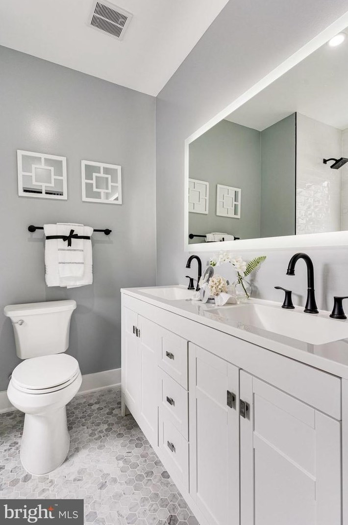 3418 Dakota Ave, Washington DC  20018-3022 exterior