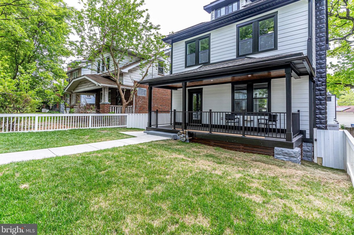 3418 Dakota Ave, Washington DC  20018-3022 exterior