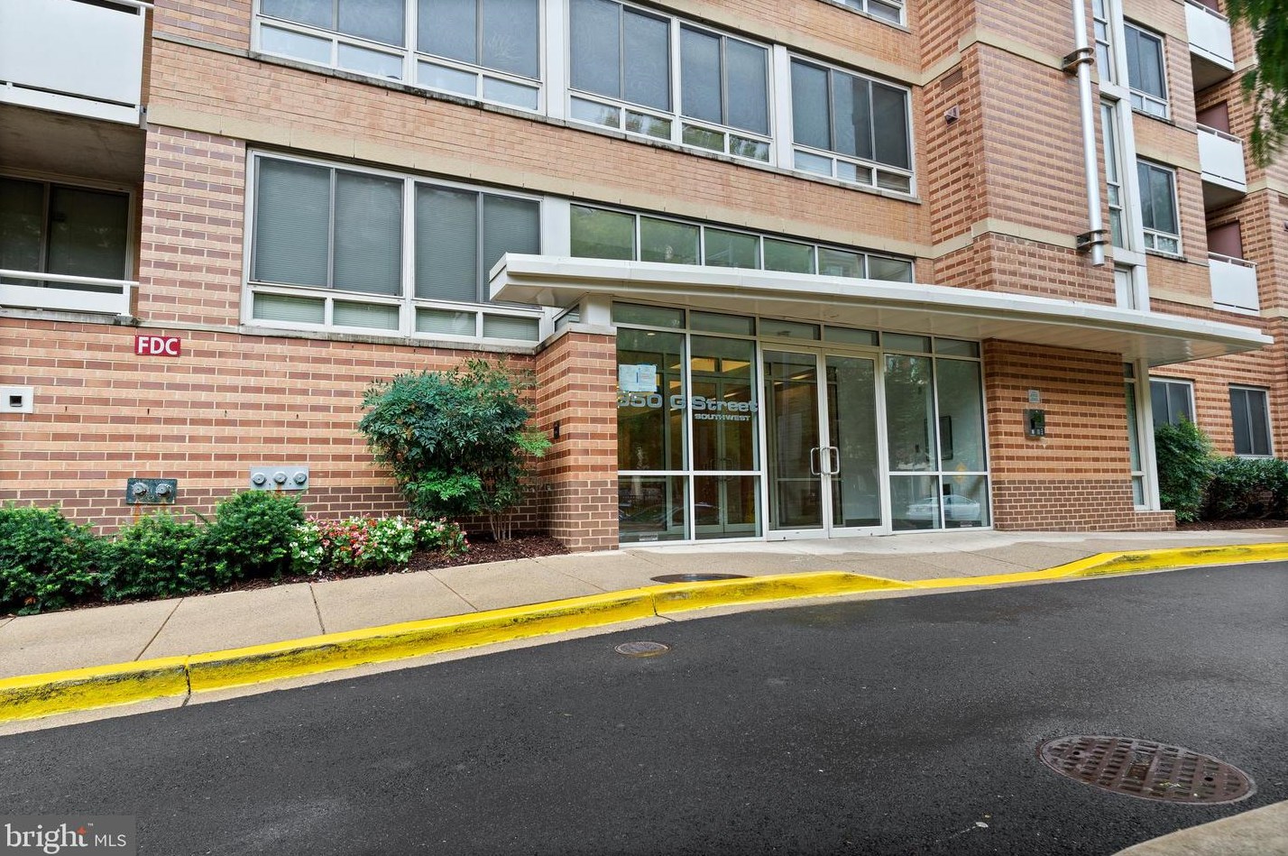 350 G St Sw #n607, Washington, DC 20024