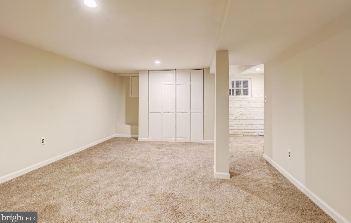 1320 Corbin Pl, Washington DC 20002 exterior