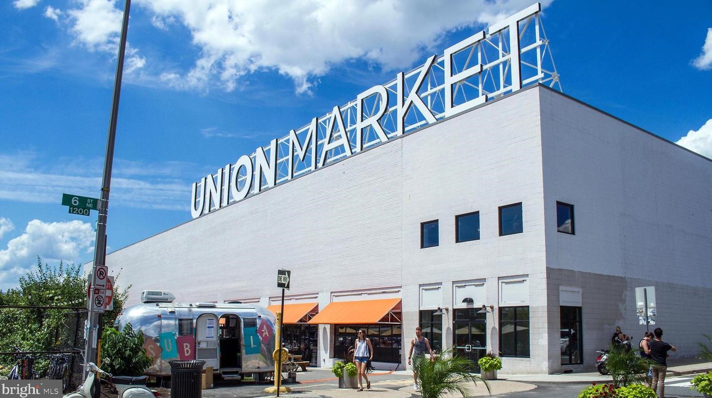 1320 Corbin Pl, Washington DC 20002 exterior