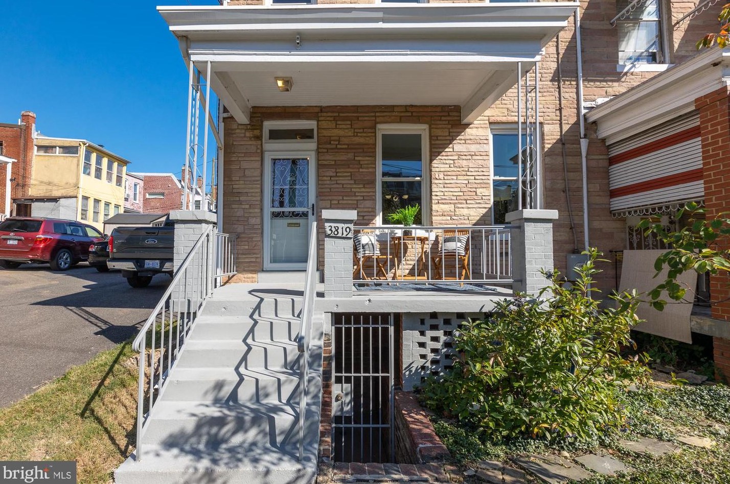 3819 7th St, Washington, DC 20011-5901