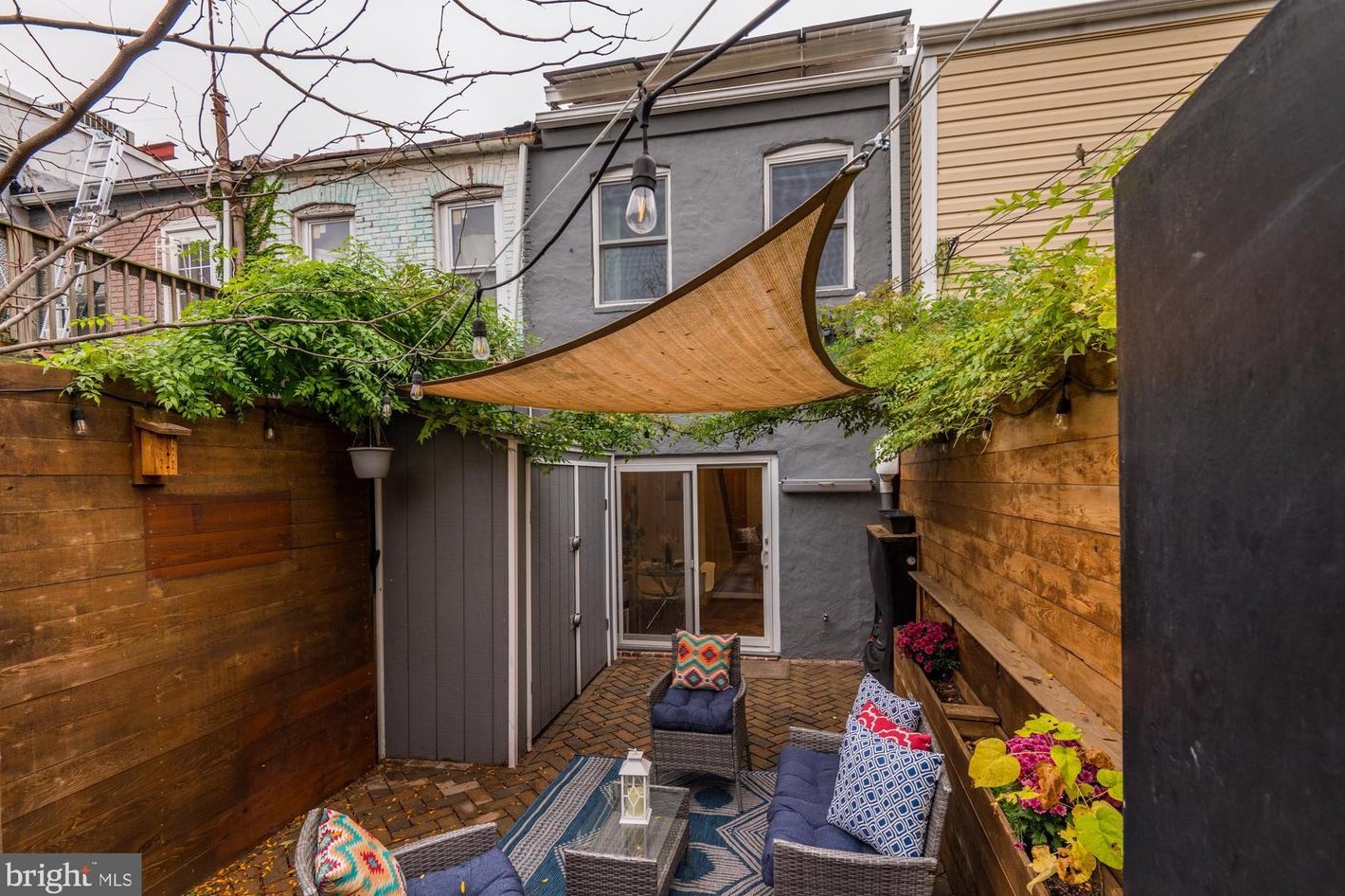 1521 Independence Ave, Washington DC 20003-1547 exterior