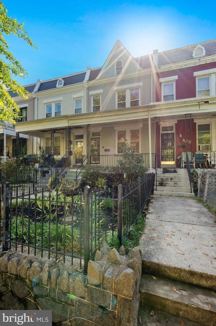 426 Shepherd St Nw, Washington, DC 20011