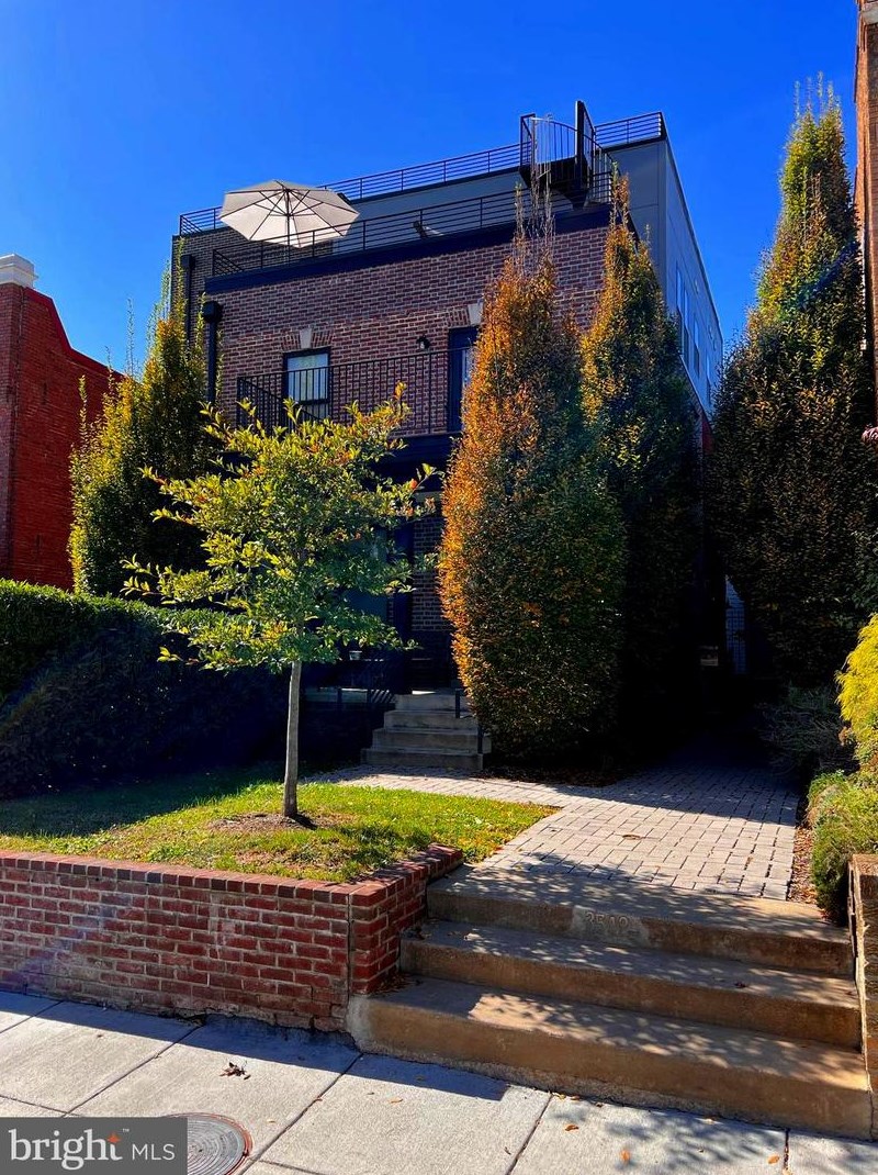 3542 Warder St Nw #301, Washington, DC 20010