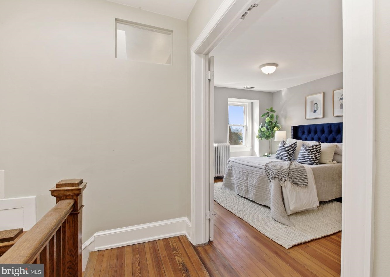 404 7 St, Washington DC 20024-2576 exterior