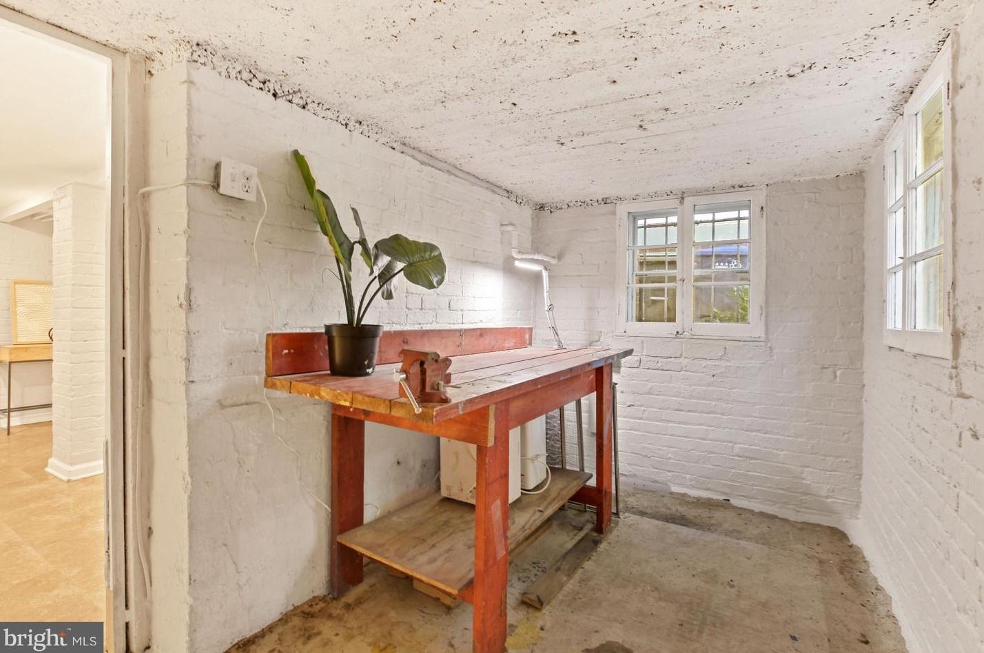 404 7 St, Washington DC 20024-2576 exterior