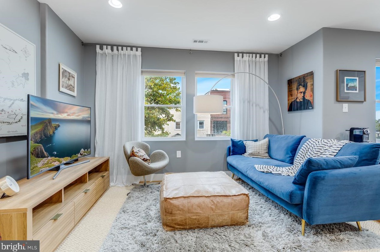 1220 Holbrook Terrace Ne #200, Washington, DC 20002