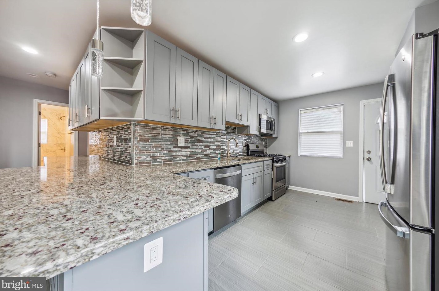 3010 V Pl Se, Washington, DC 20020