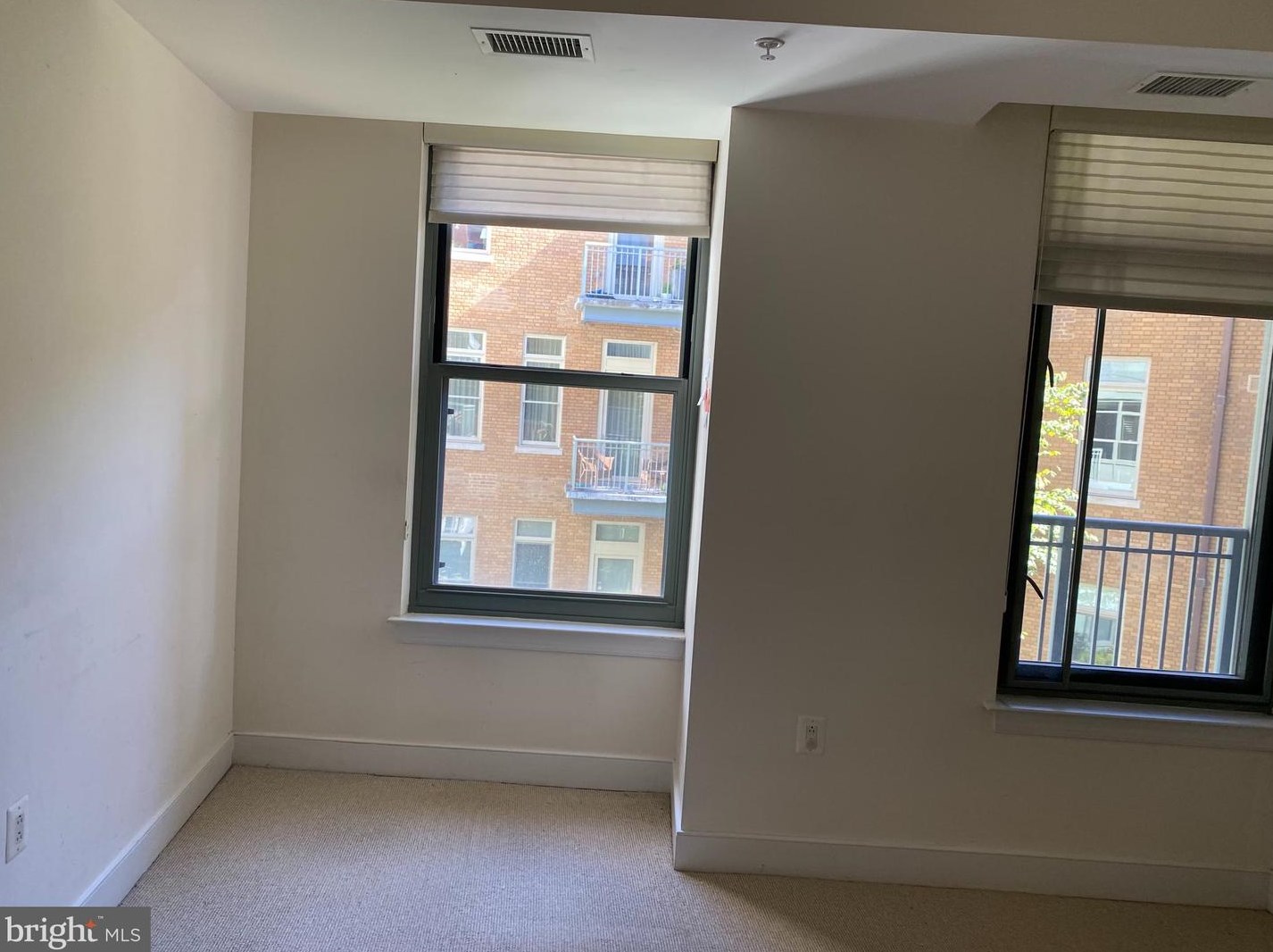2425 L St Nw #401, Washington, DC 20037