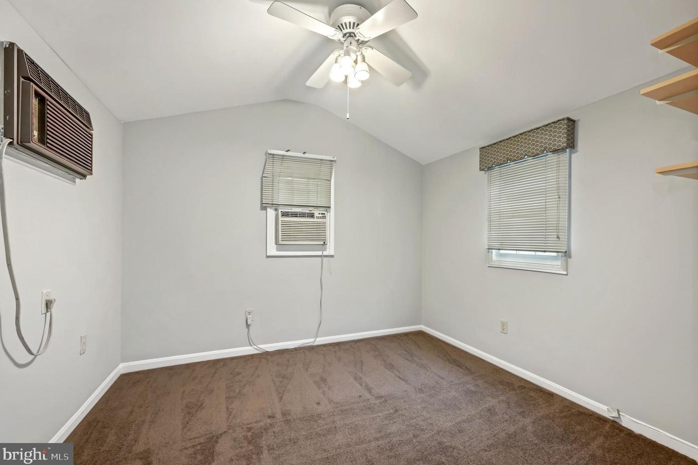 2930 Arizona Ave Nw, Washington, DC 20016