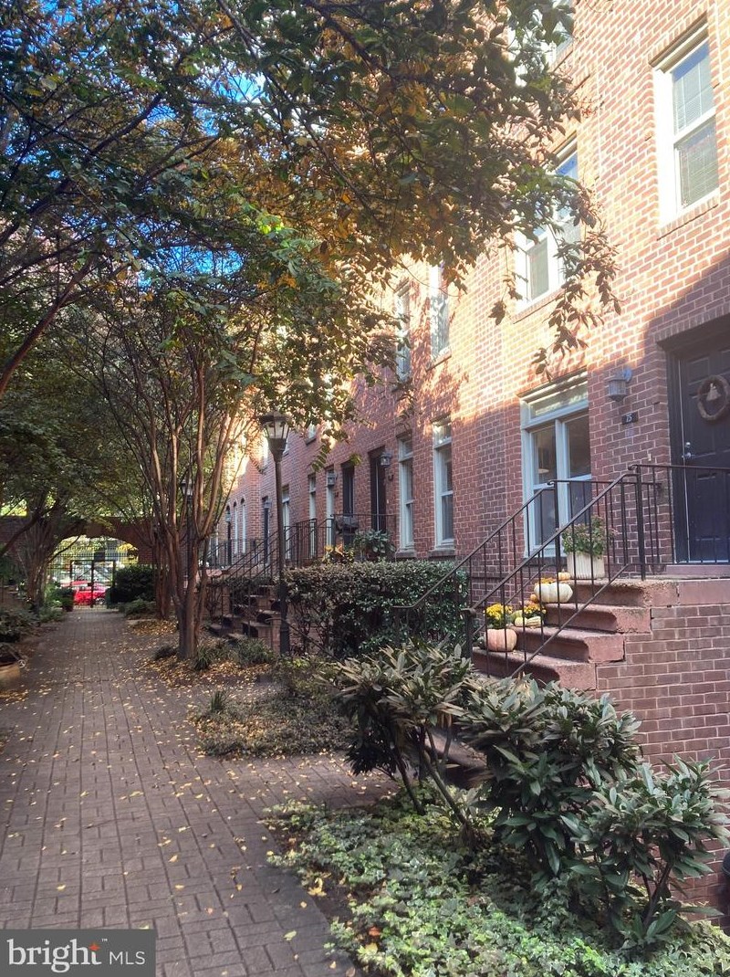 75 14th St Ne # 75, Washington, DC