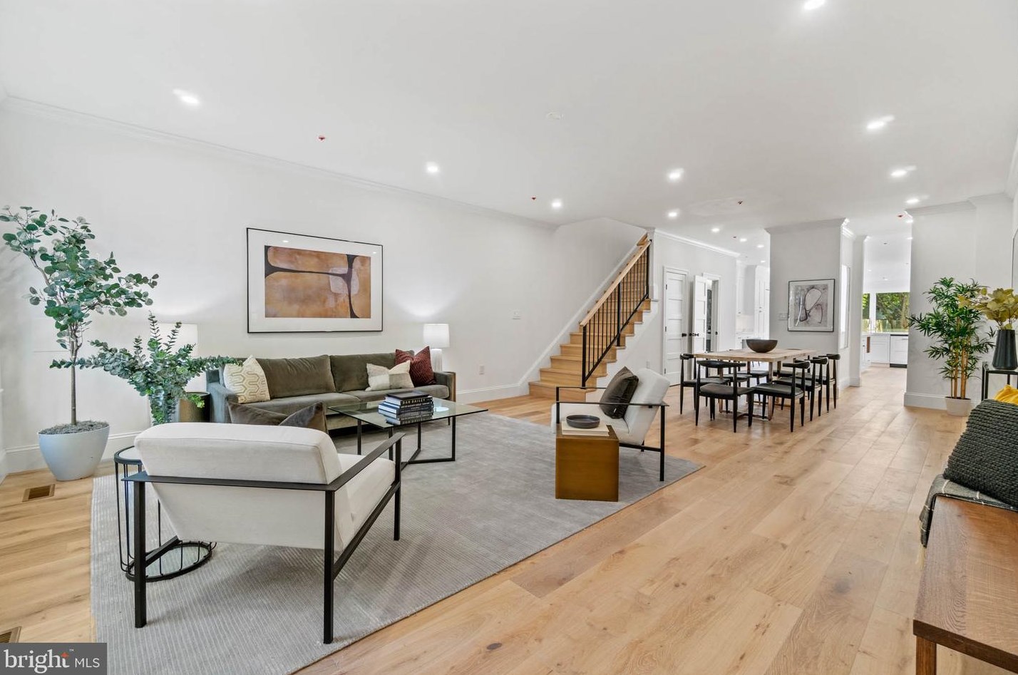 17 9th St, Washington DC  20003-1333 exterior