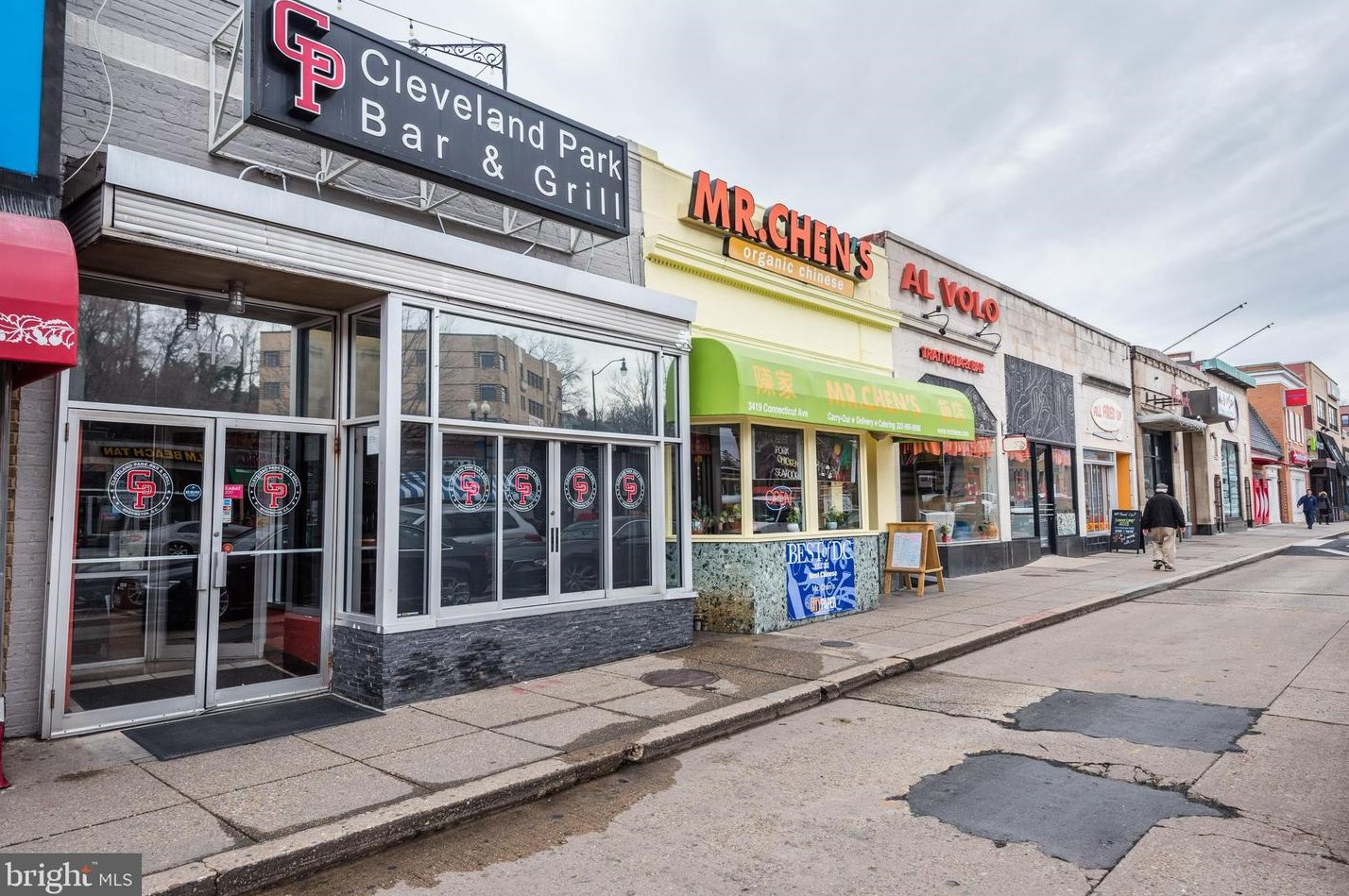 3411 29th St, Washington DC  20008-3247 exterior