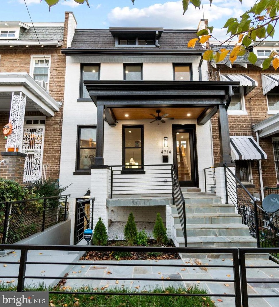 4714 9th St, Washington DC  20011-4544 exterior