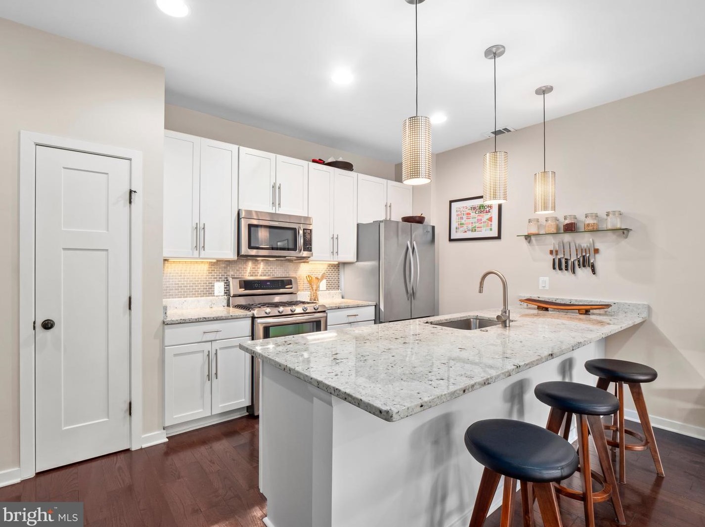 15 N St Nw #2, Washington, DC 20001