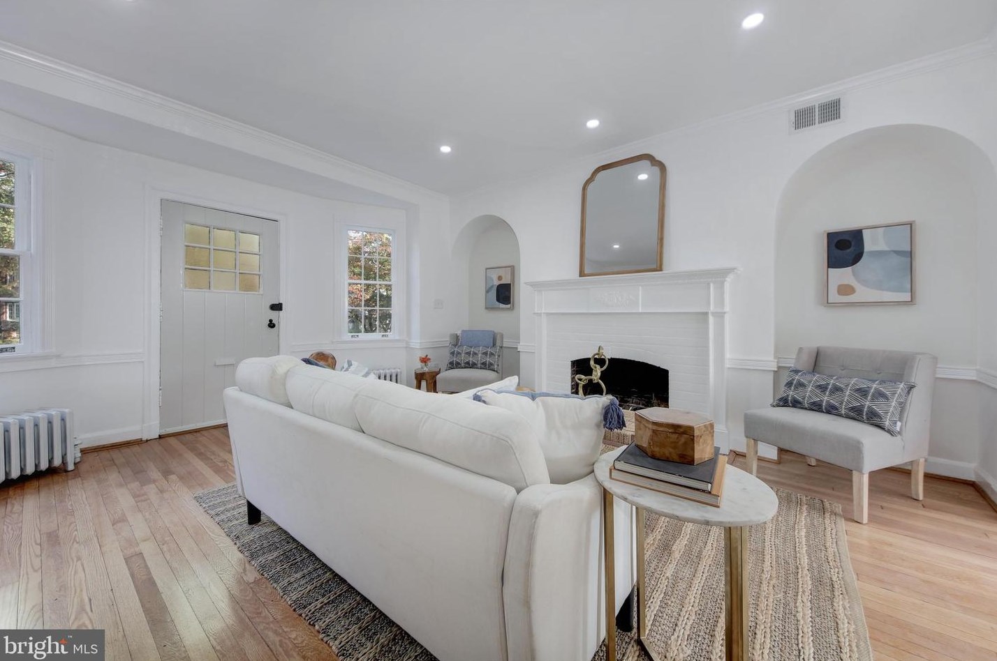 4426 Greenwich Pkwy, Washington, DC 20007-2009