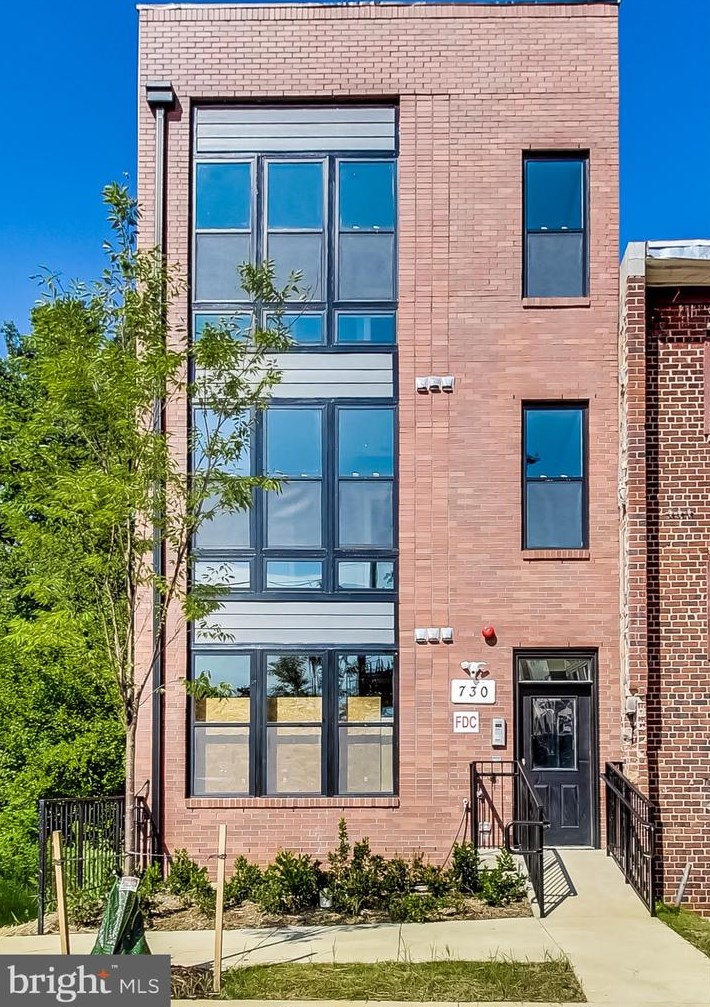 730 51st St Ne #1, Washington, DC 20019