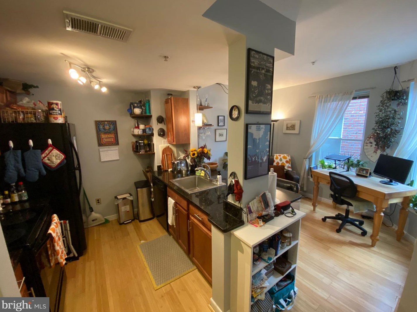 1108 Columbia Rd Nw #303, Washington, DC 20009