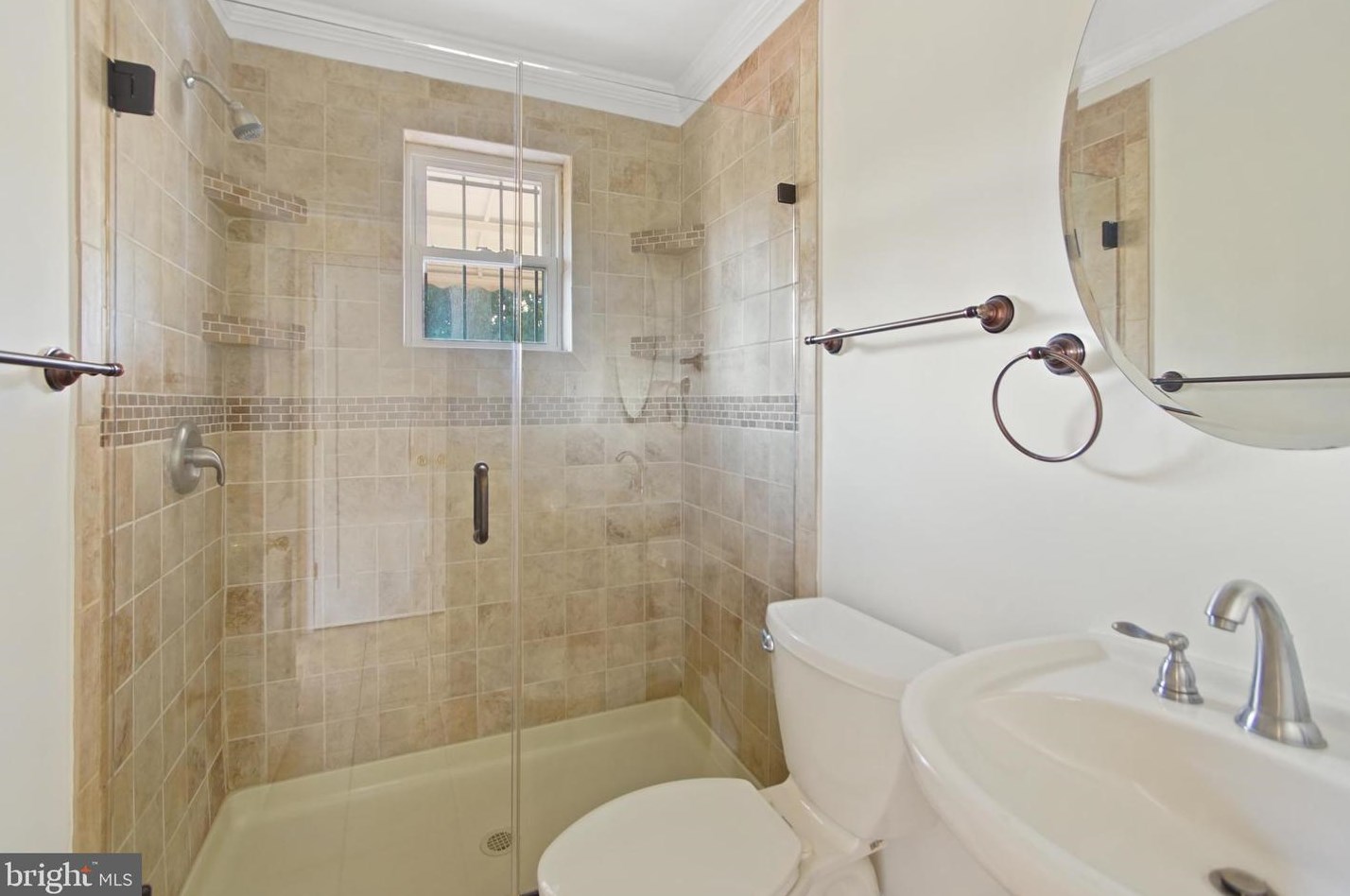 146 Chesapeake St, Washington DC  20032-2814 exterior