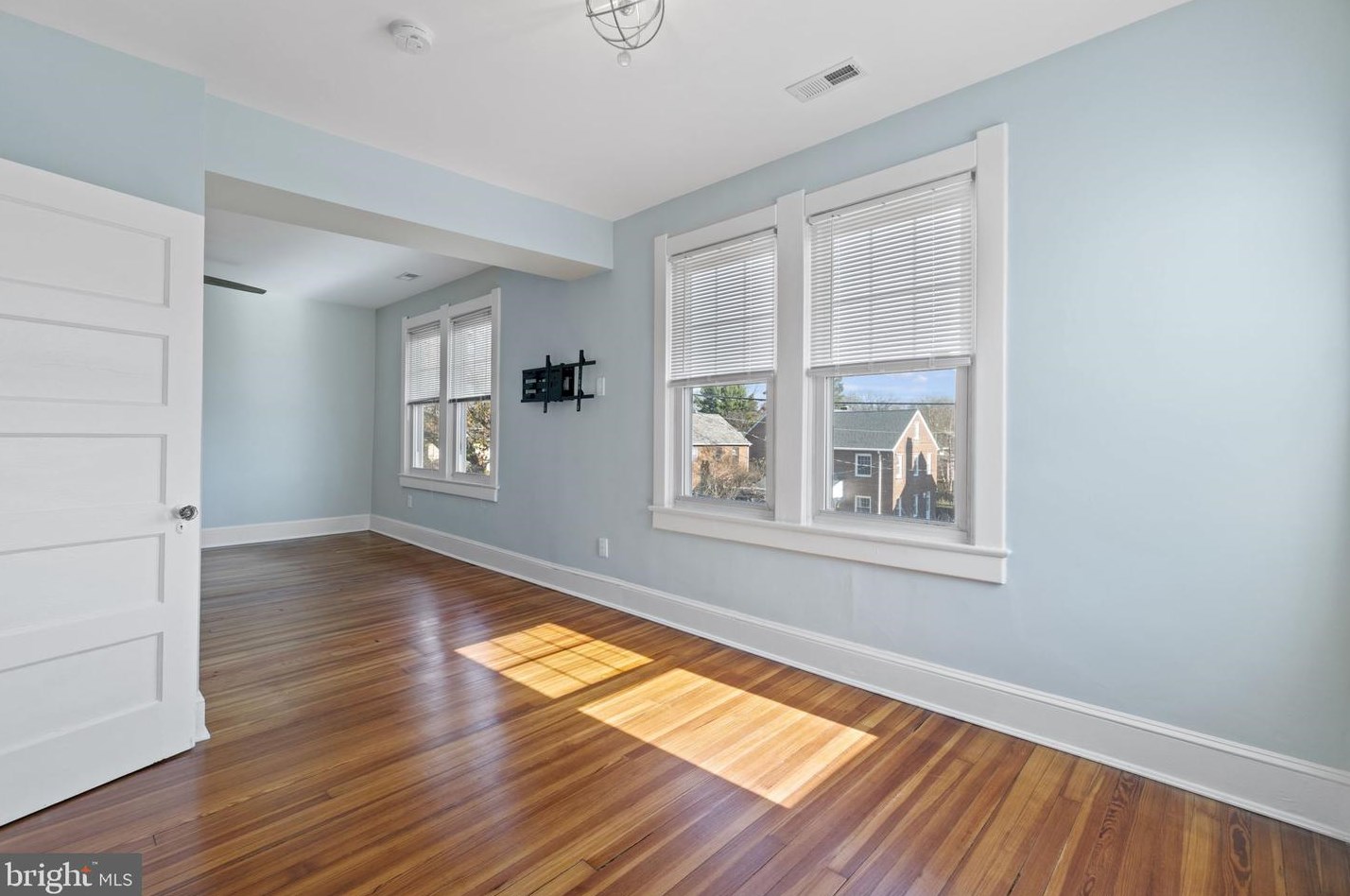6814 8th St Nw, Washington, DC 20012