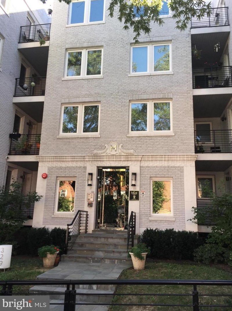 329 Rhode Island Ave Ne #101, Washington, DC 20002