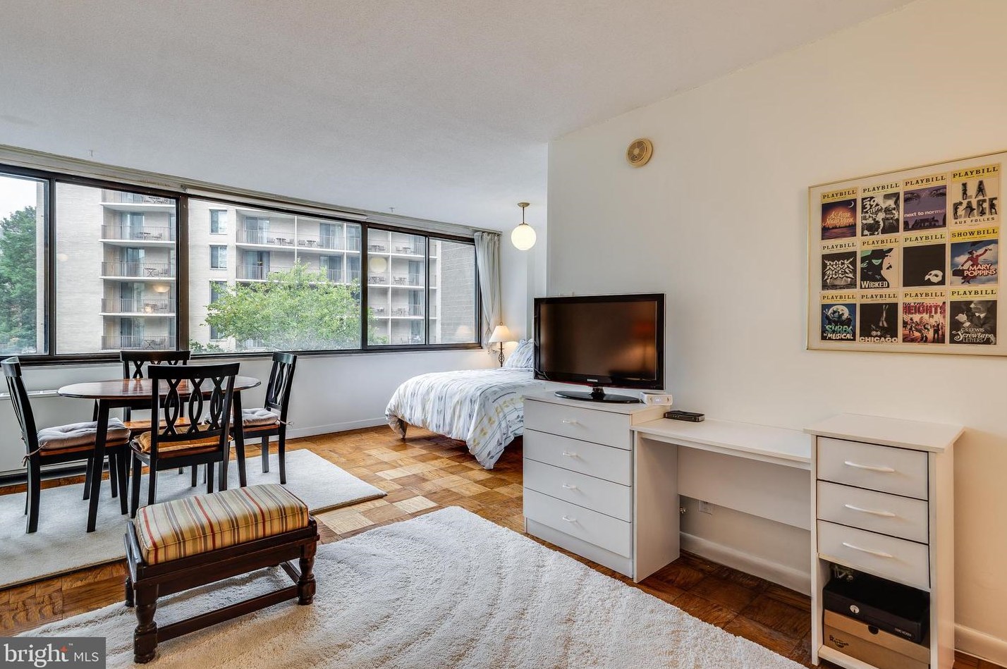 2201 L St Nw #412, Washington, DC 20037