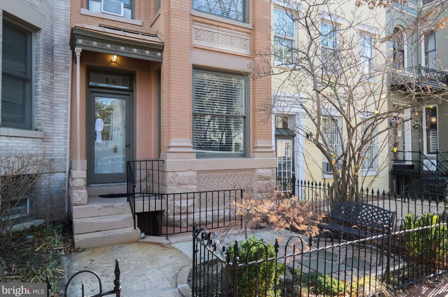 14 3rd St Se Apt 2, Washington, DC 20003