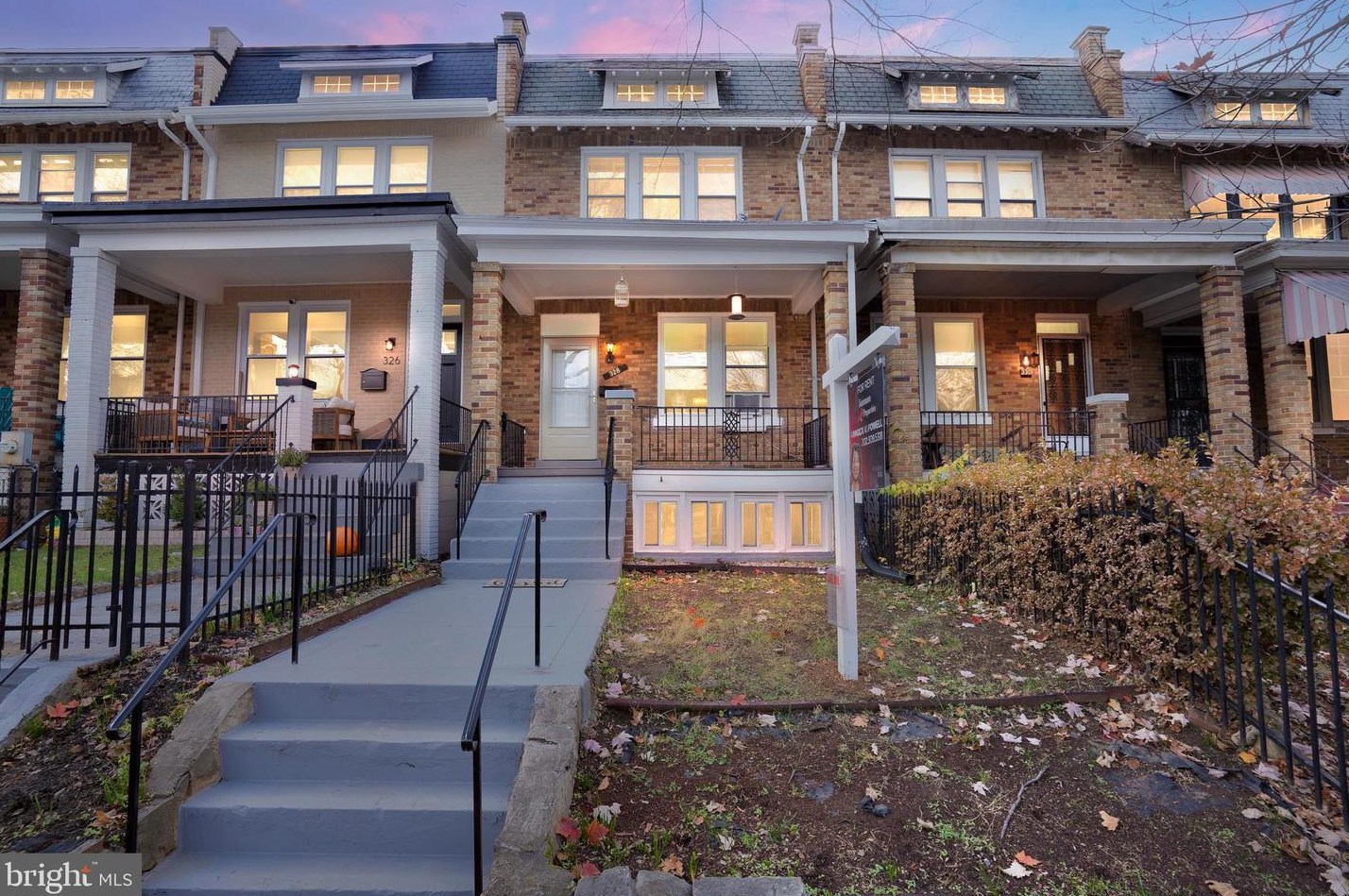 328 17th Pl Ne, Washington, DC 20002