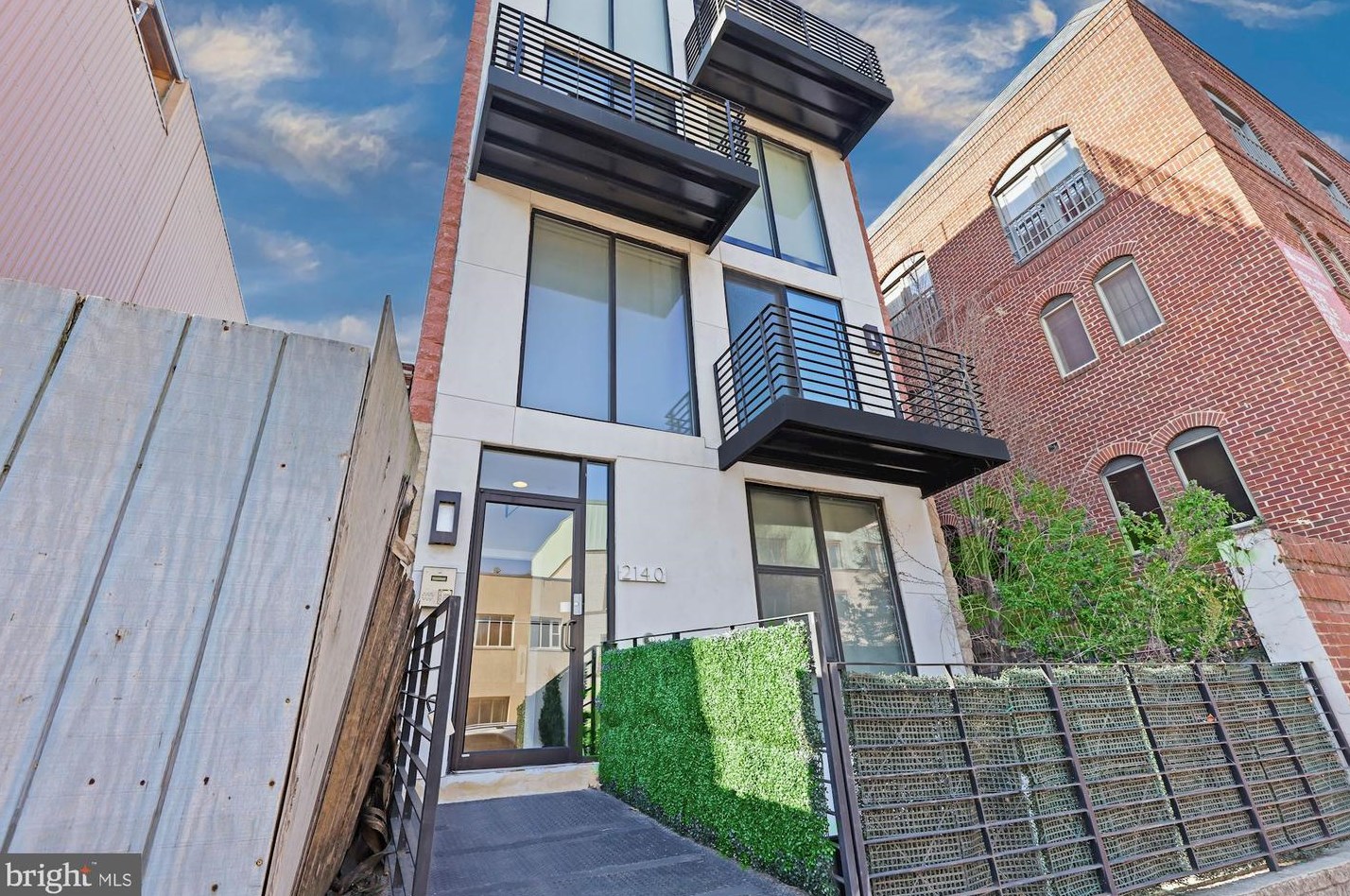 2140 Wisconsin Ave Nw #1, Washington, DC 20007