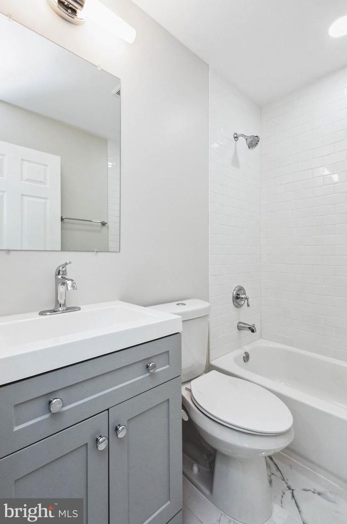 713 Congress St, Washington DC 20032-4106 exterior