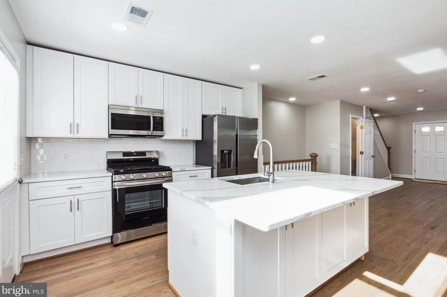 713 Congress St, Washington DC 20032-4106 exterior