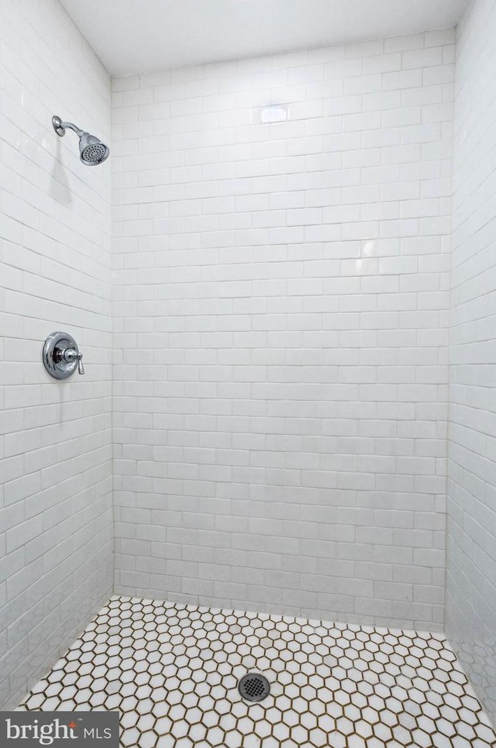 713 Congress St, Washington DC 20032-4106 exterior