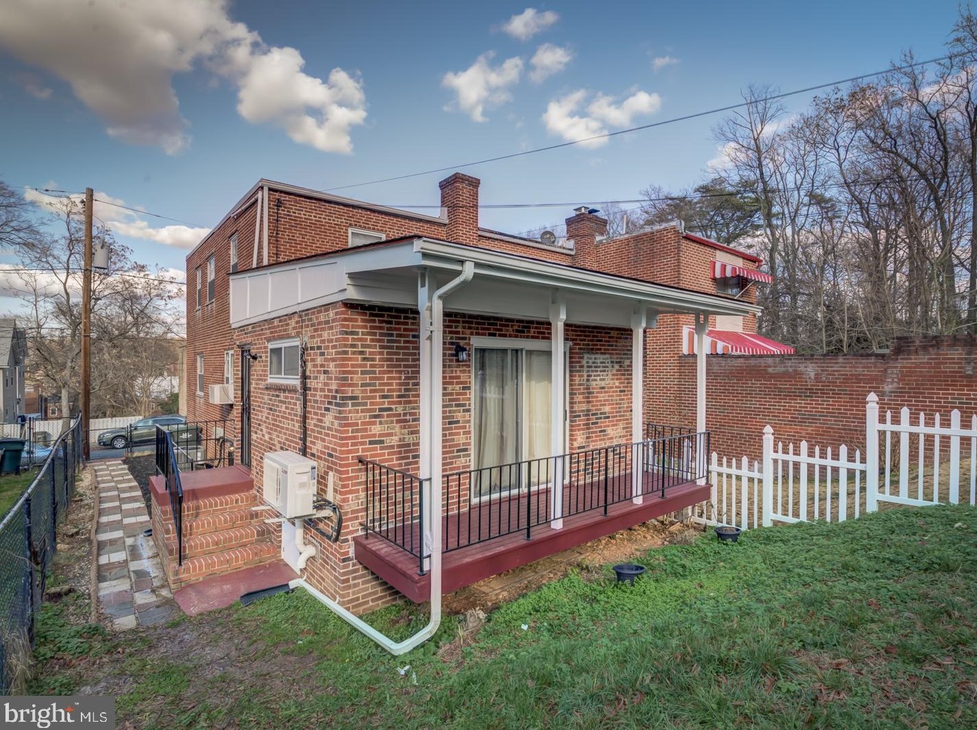 4007 Ames St Ne #b, Washington, DC 20019