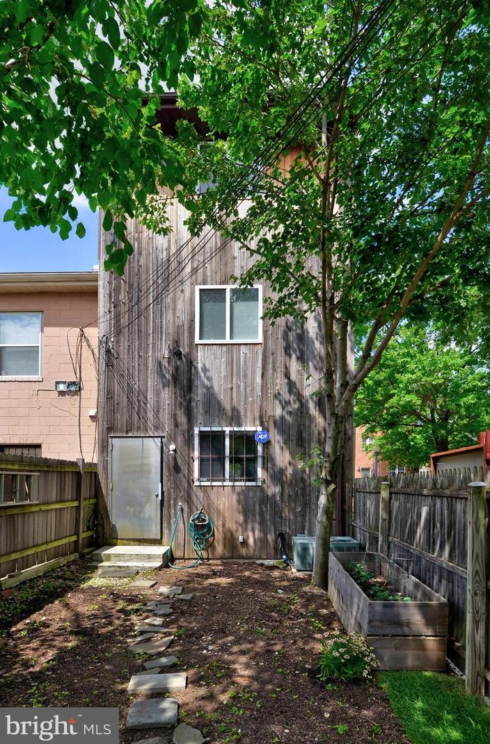 1627 5th St Nw, Washington, DC 20001
