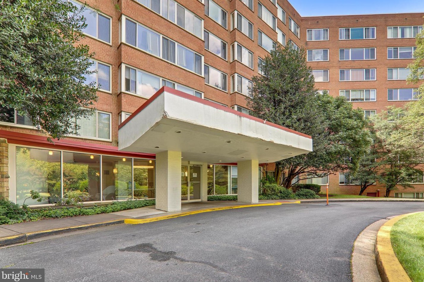 4000 Tunlaw Rd Nw #112, Washington, DC 20007