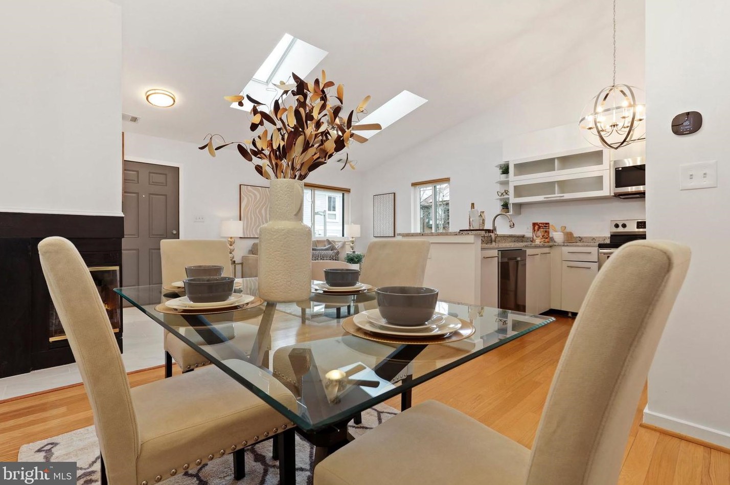 3 Hawthorne Ct, Washington, DC 20017-1014