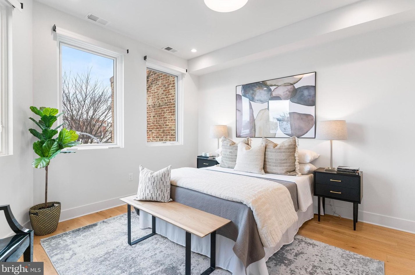 1850 5th St, Washington DC  20001-5111 exterior