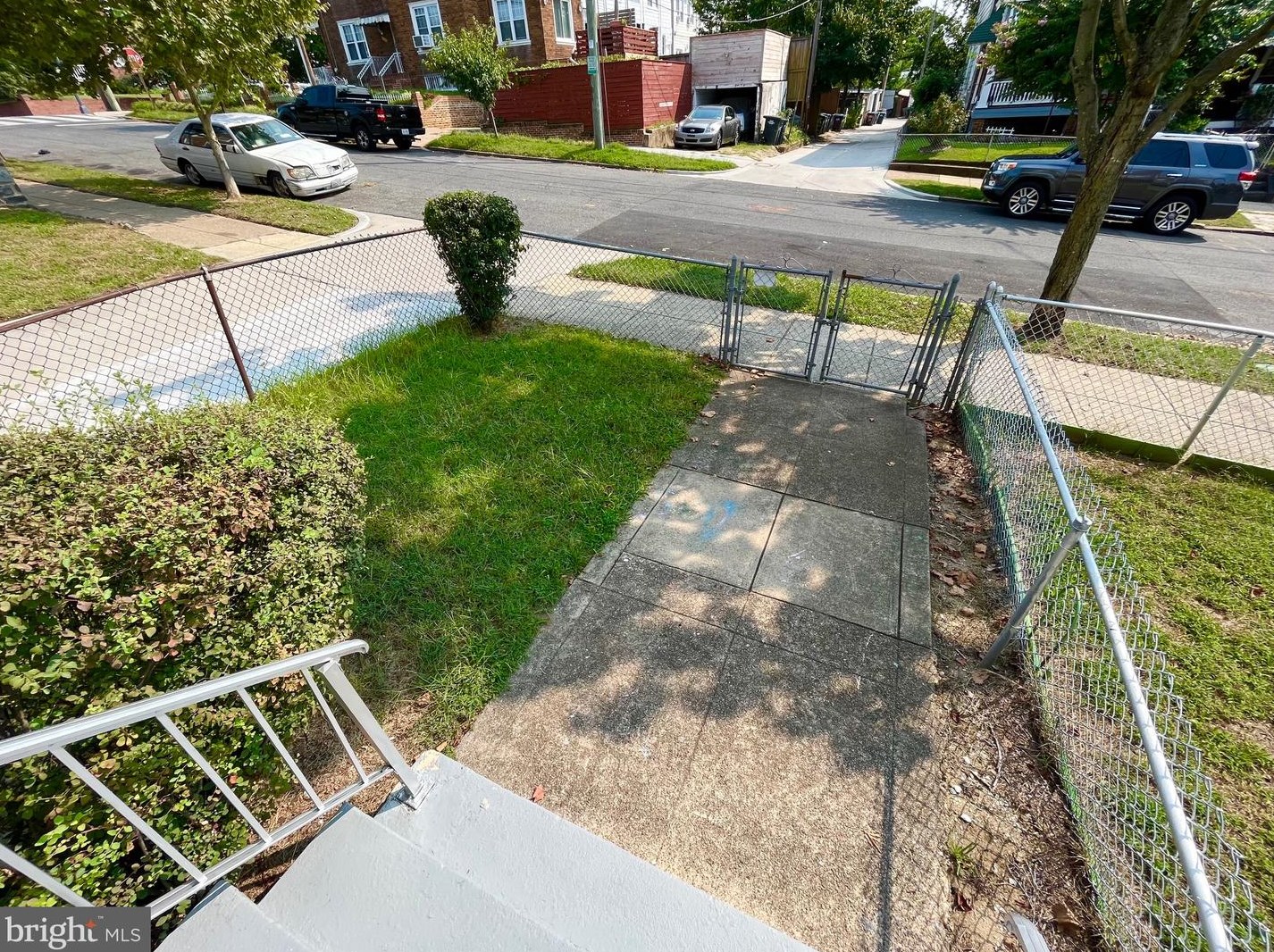 709 Emerson St Ne, Washington, DC 20017