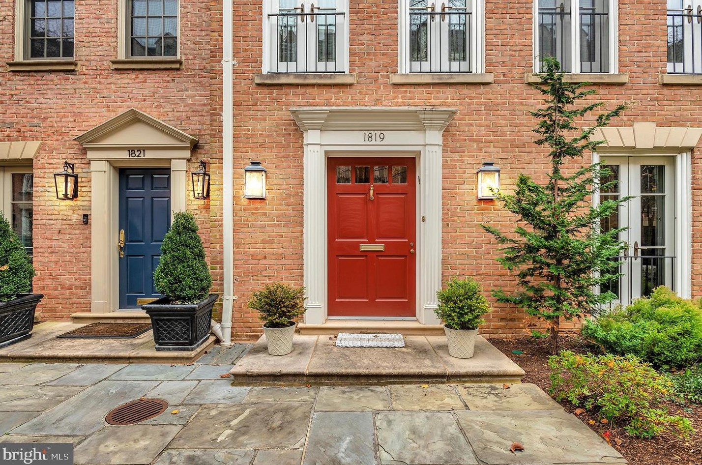 1819 Kalorama Sq, Washington, DC 20008-4021